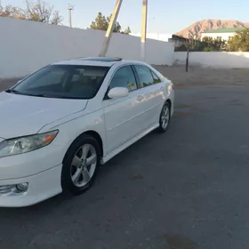 Toyota Camry 2011