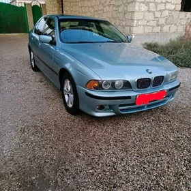 BMW E39 2002