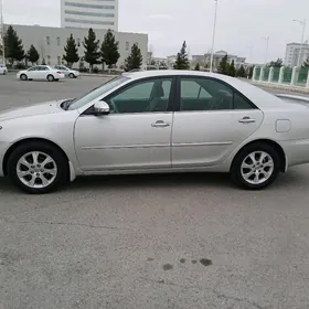 Toyota Camry 2005