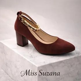 Женские замшевые туфли Miss Suzana