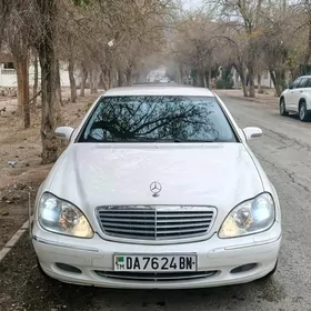 Mercedes-Benz S-Class 2002
