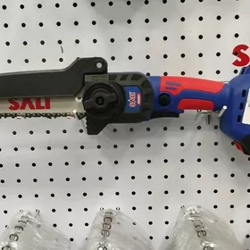 Agac kesyan batarayly Sali