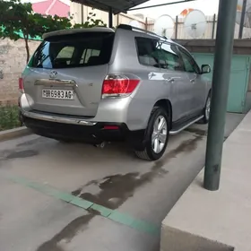 Toyota Highlander 2012