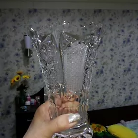 хрустальная ваза