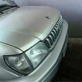 Toyota Land Cruiser Prado 2000