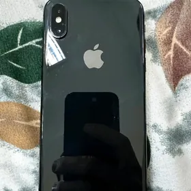 iPhone XS