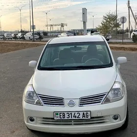 Nissan Tiida 2009