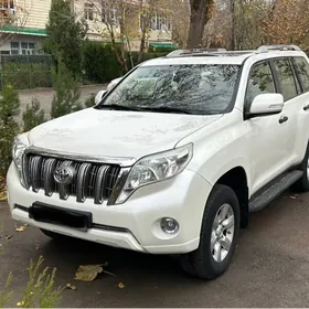 Toyota Land Cruiser Prado 2018