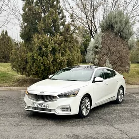 Kia Cadenza 2017