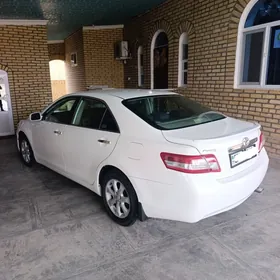 Toyota Camry 2010
