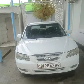 Hyundai Sonata 2005