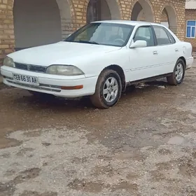 Toyota Camry 1991