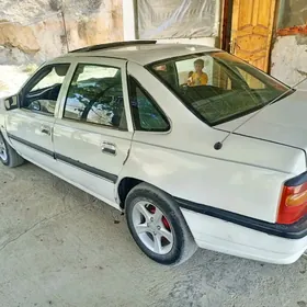 Opel Vectra 1992