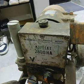 КОМПРЕССОР.