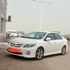 Toyota Corolla 2013
