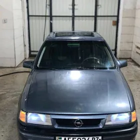 Opel Vectra 1990