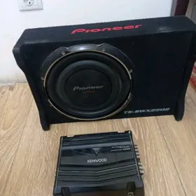 Pioneer Subwoofer