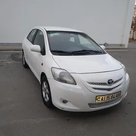 Toyota Yaris 2009