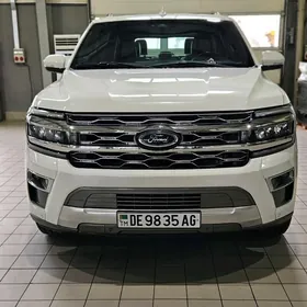 Ford Expedition 2022