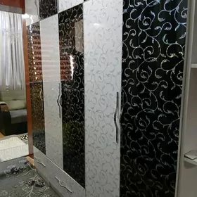 продаётся шкаф