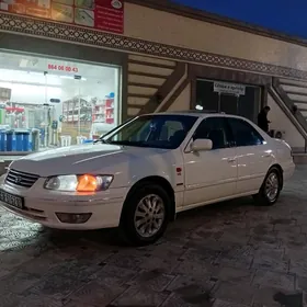 Toyota Camry 1999