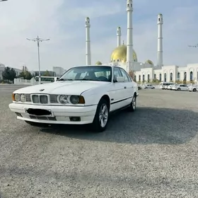 BMW E34 1989