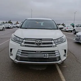Toyota Highlander 2015
