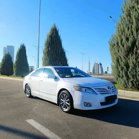 Toyota Camry 2010