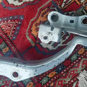 2021-2023 Camry kapot petle