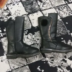 çaga ädik (детские сапожки)