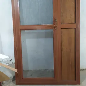 сеточная дверь