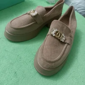 kowus tufli makasina