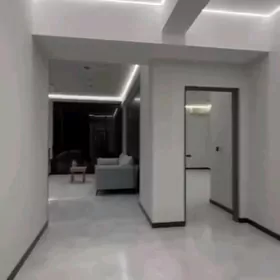 Arende Gurtly podal 150m²