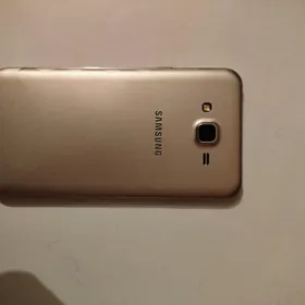 Samsung J7 ozi