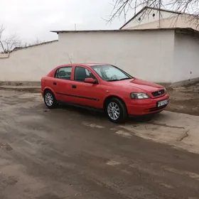 Opel Astra 2000