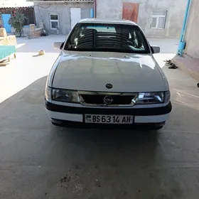 Opel Vectra 1992