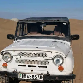 UAZ 469 1989