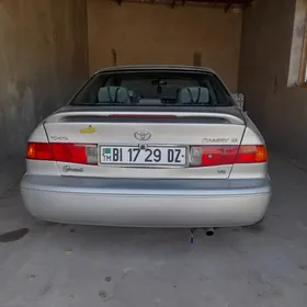 Toyota Camry 2000
