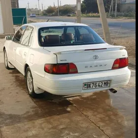 Toyota Camry 1996