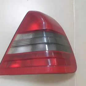 Mersedes C-class 94-99 fara