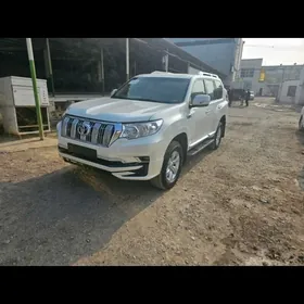 Toyota Land Cruiser Prado 2020