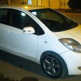 Toyota Yaris 2006