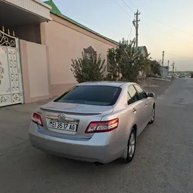 Toyota Camry 2010