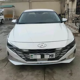 Hyundai Elantra 2021