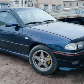 Opel Astra 1995