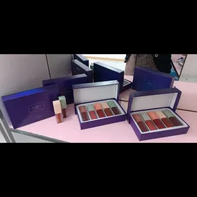 набор помады