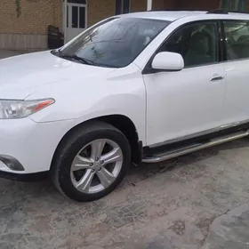 Toyota Highlander 2012