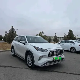 Toyota Highlander 2020