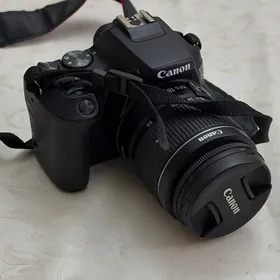 Canon EOS 250D Fotoapparat