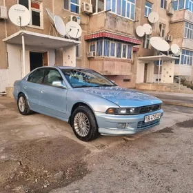 Mitsubishi Galant 2003